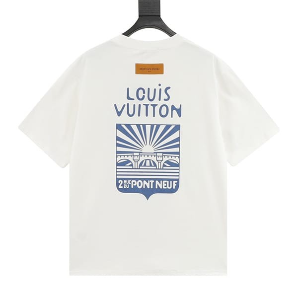 大人気！ルイヴィトン 偽物 コットンショートスリーブ クルーネック Tシャツ vui07879
